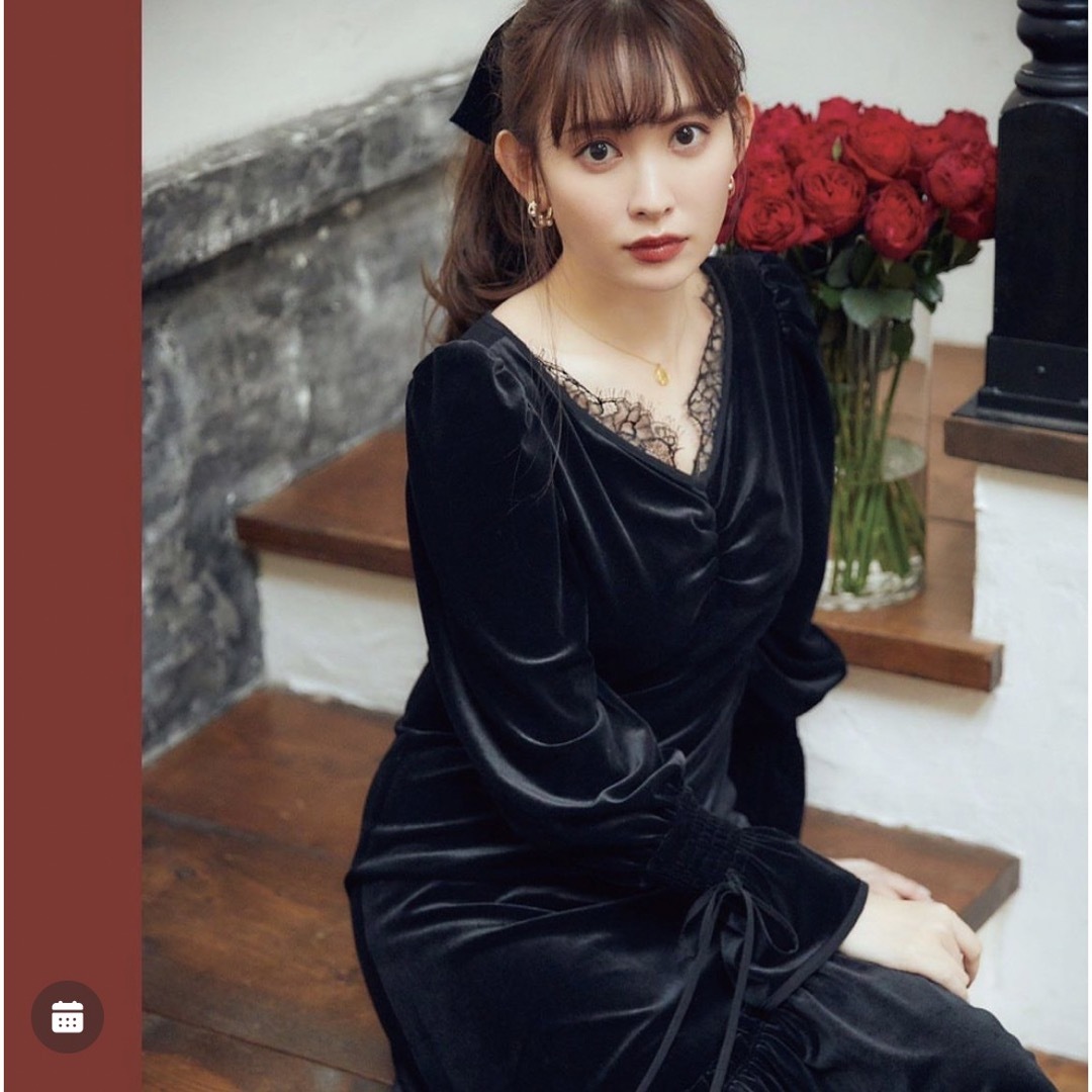 Her lip to(ハーリップトゥ)の取り置き中　Lux Velour Lace Midi Dress レディースのワンピース(ロングワンピース/マキシワンピース)の商品写真