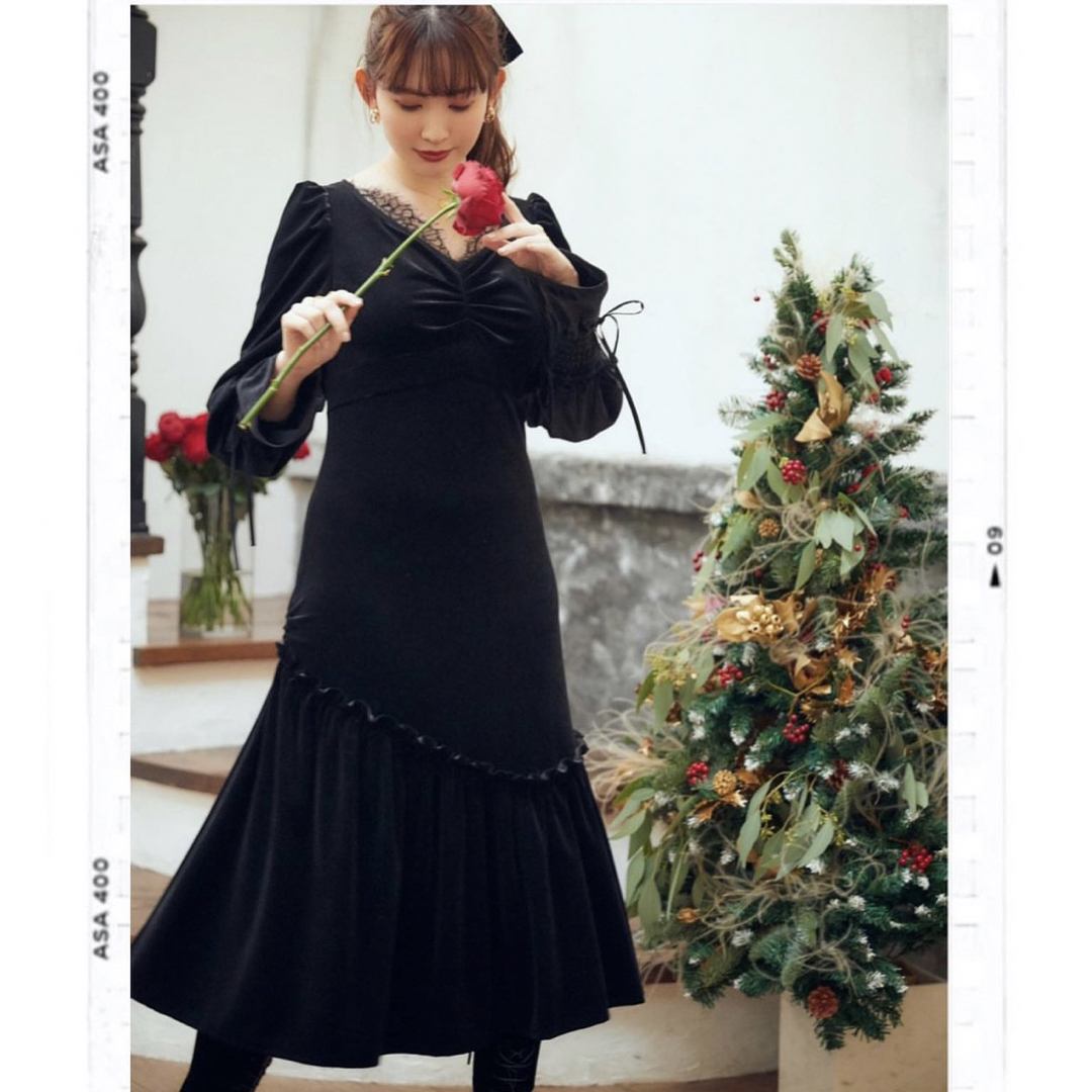 Her lip to(ハーリップトゥ)の取り置き中　Lux Velour Lace Midi Dress レディースのワンピース(ロングワンピース/マキシワンピース)の商品写真