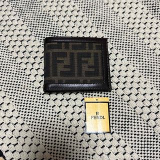 フェンディ(FENDI)のFENDI フェンディ 二つ折り財布(財布)