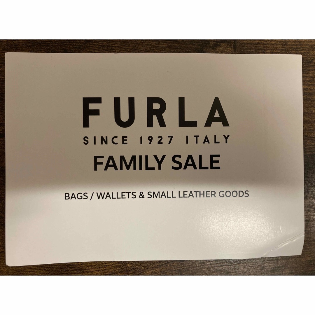 Furla(フルラ)のファミリーセール　招待状　4枚セット チケットの優待券/割引券(ショッピング)の商品写真