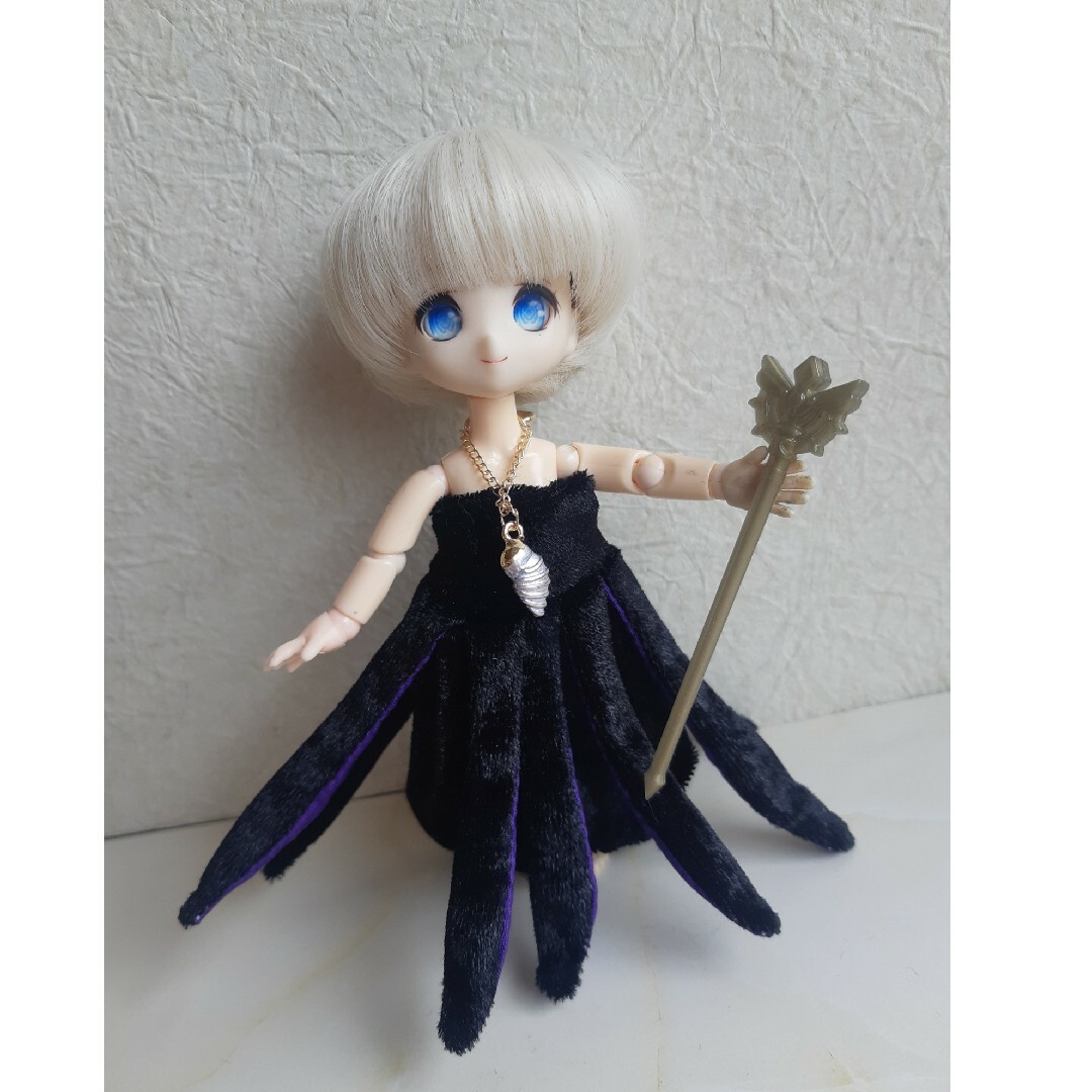 オビツ11・ねんどろいどどーるサイズ/海の魔女アースラ風衣装セットの通販 by はるの樹｜ラクマ