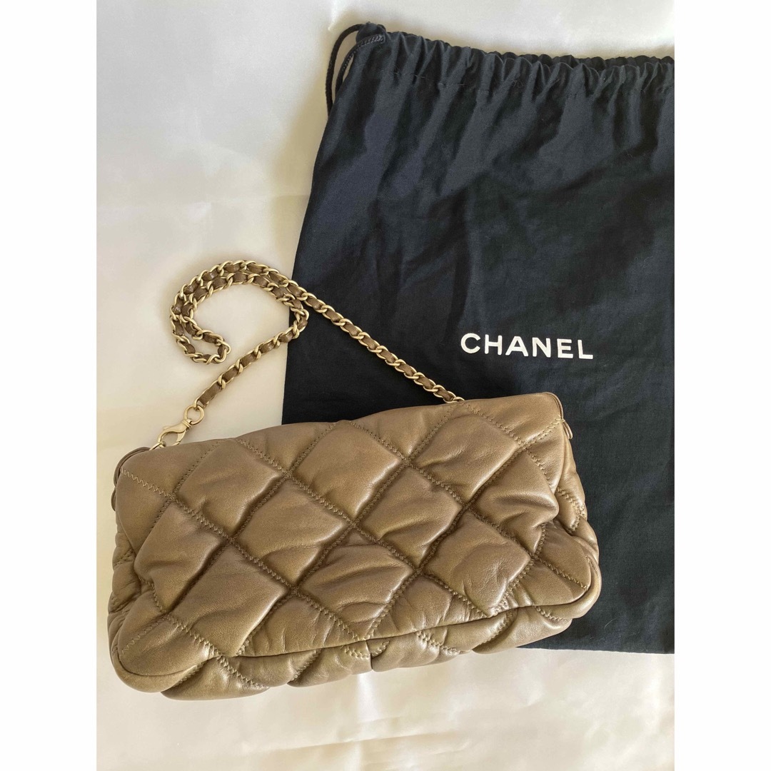 CHANEL(シャネル)の【超美品】シャネル CHANEL バブルキルト レザー チェーンバッグ レディースのバッグ(ショルダーバッグ)の商品写真