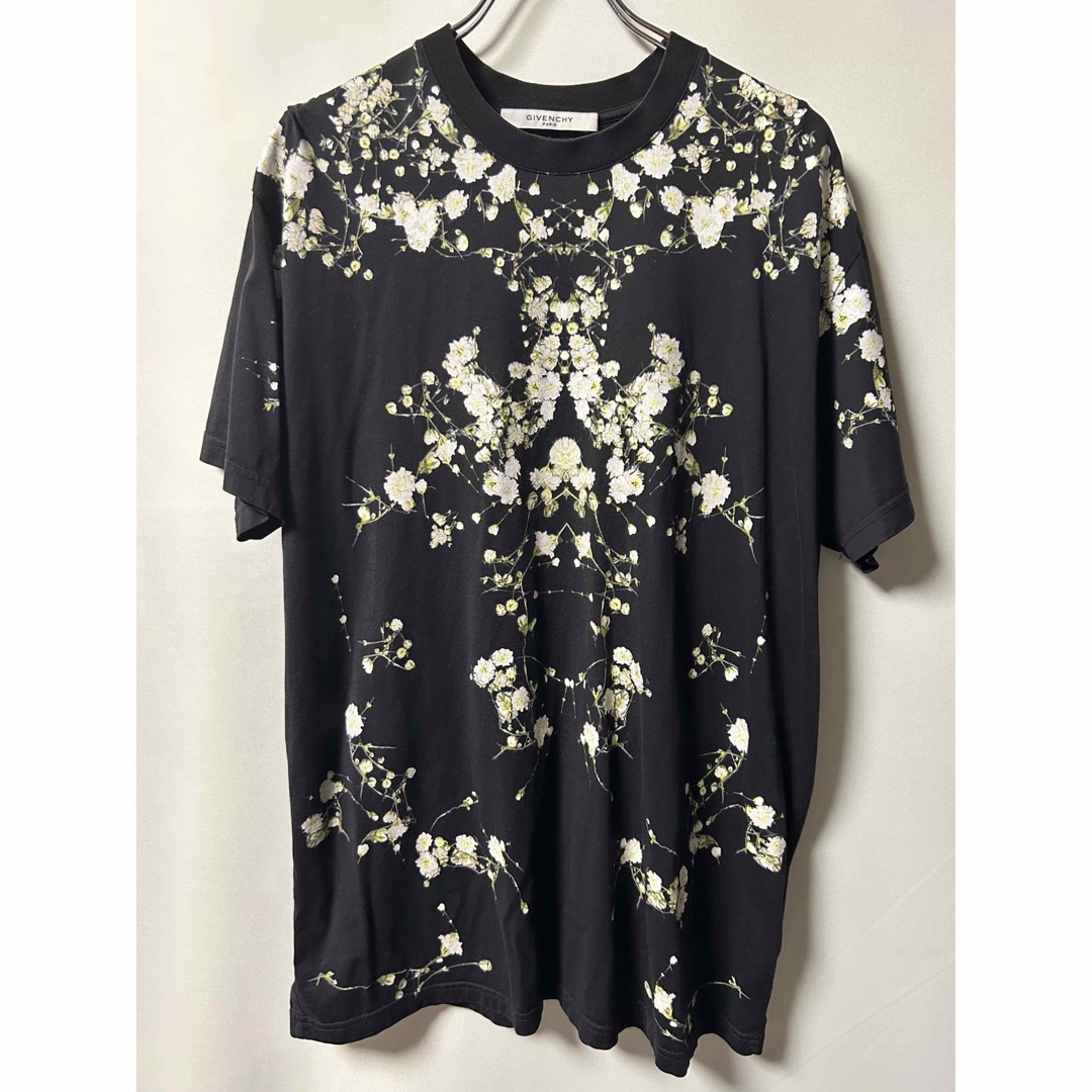 大人気完売!ジバンシィかすみ草総柄Tシャツ!-