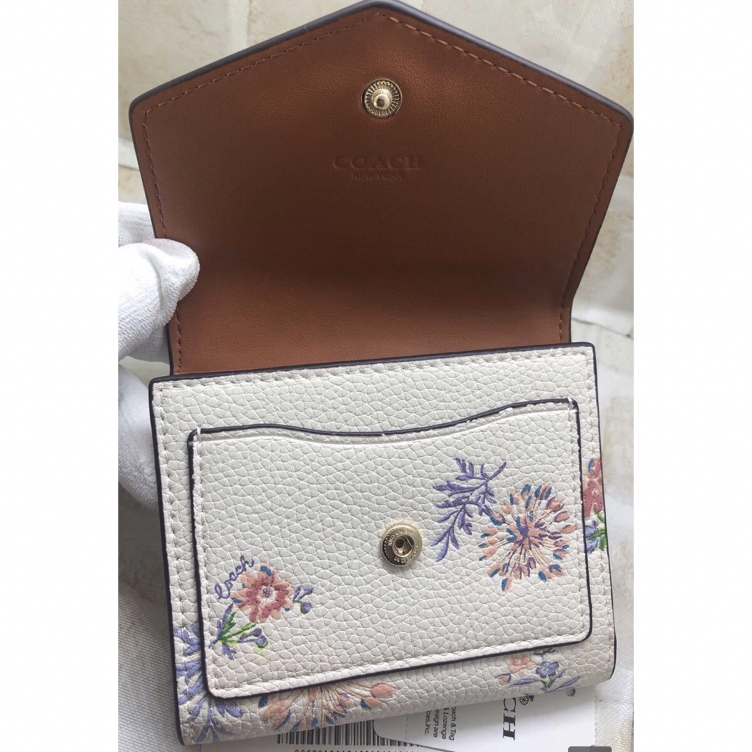 COACH ミニウォレット 三つ折り 花柄 未使用品 - 財布