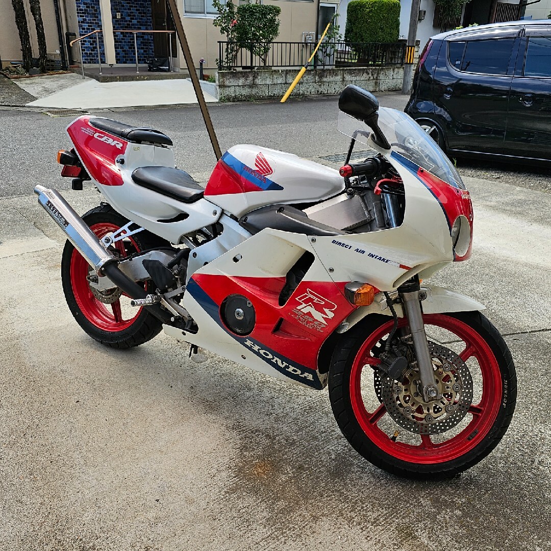 CBR MC22 前期型 90年式 CBR250RR トリコロールカラー-tops.edu.ng