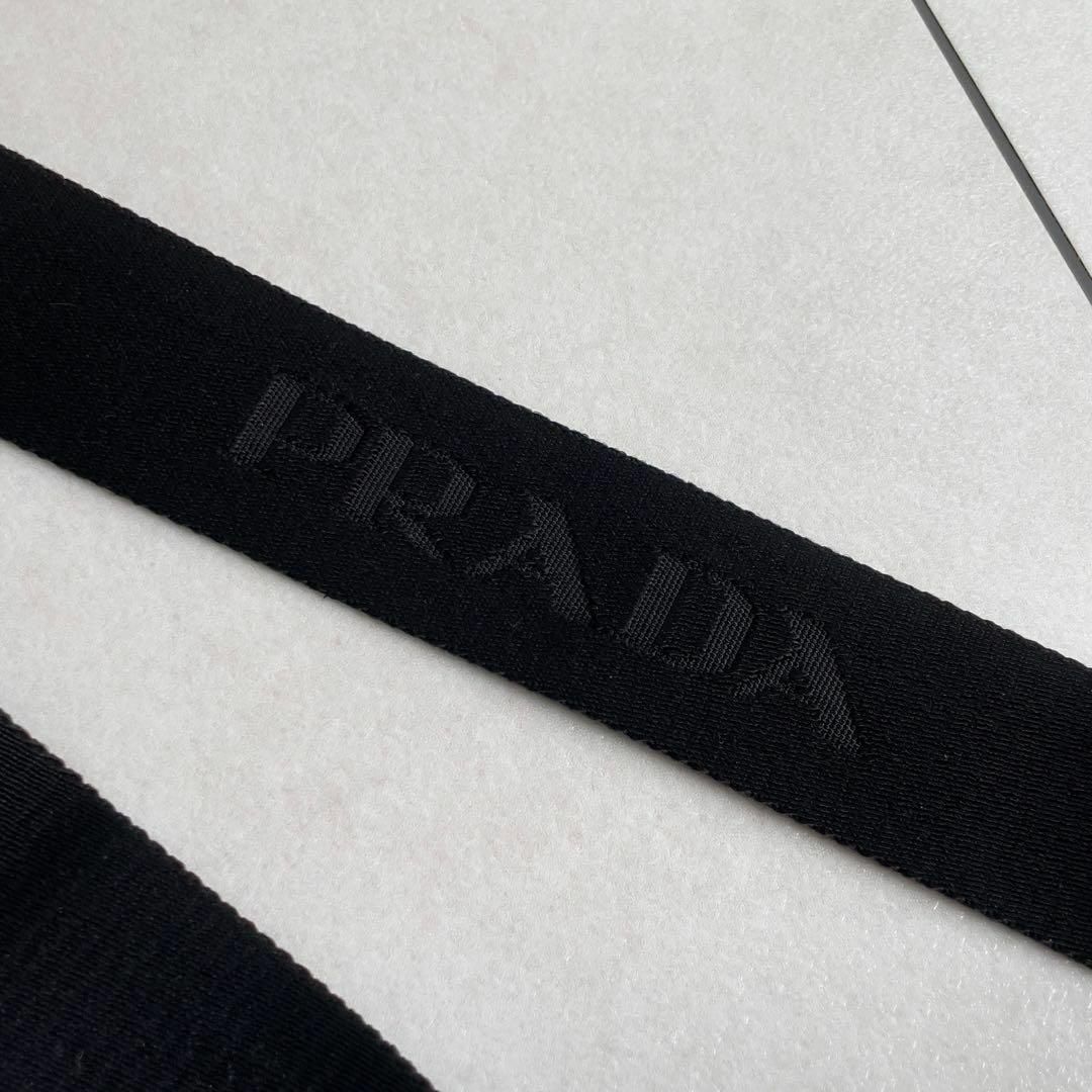美品【PRADA】プラダ ナイロン ショルダーバッグ 近年モデル