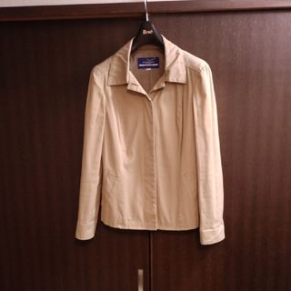 バーバリーブルーレーベル(BURBERRY BLUE LABEL)の綺麗★バーバリーブルーレーベル★ジャケット(ノーカラージャケット)