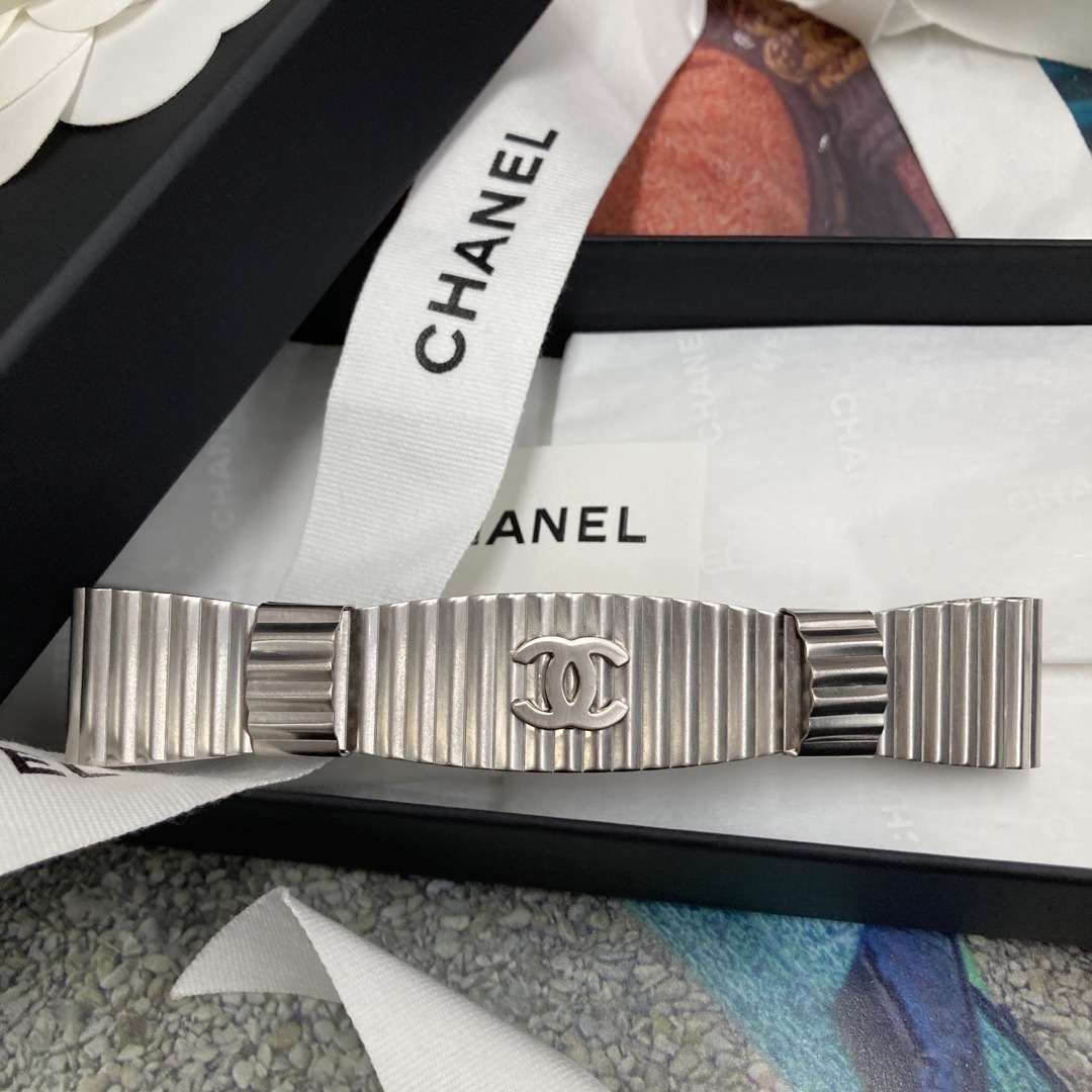 美品☆可愛い☆CHANEL☆バレッタ☆