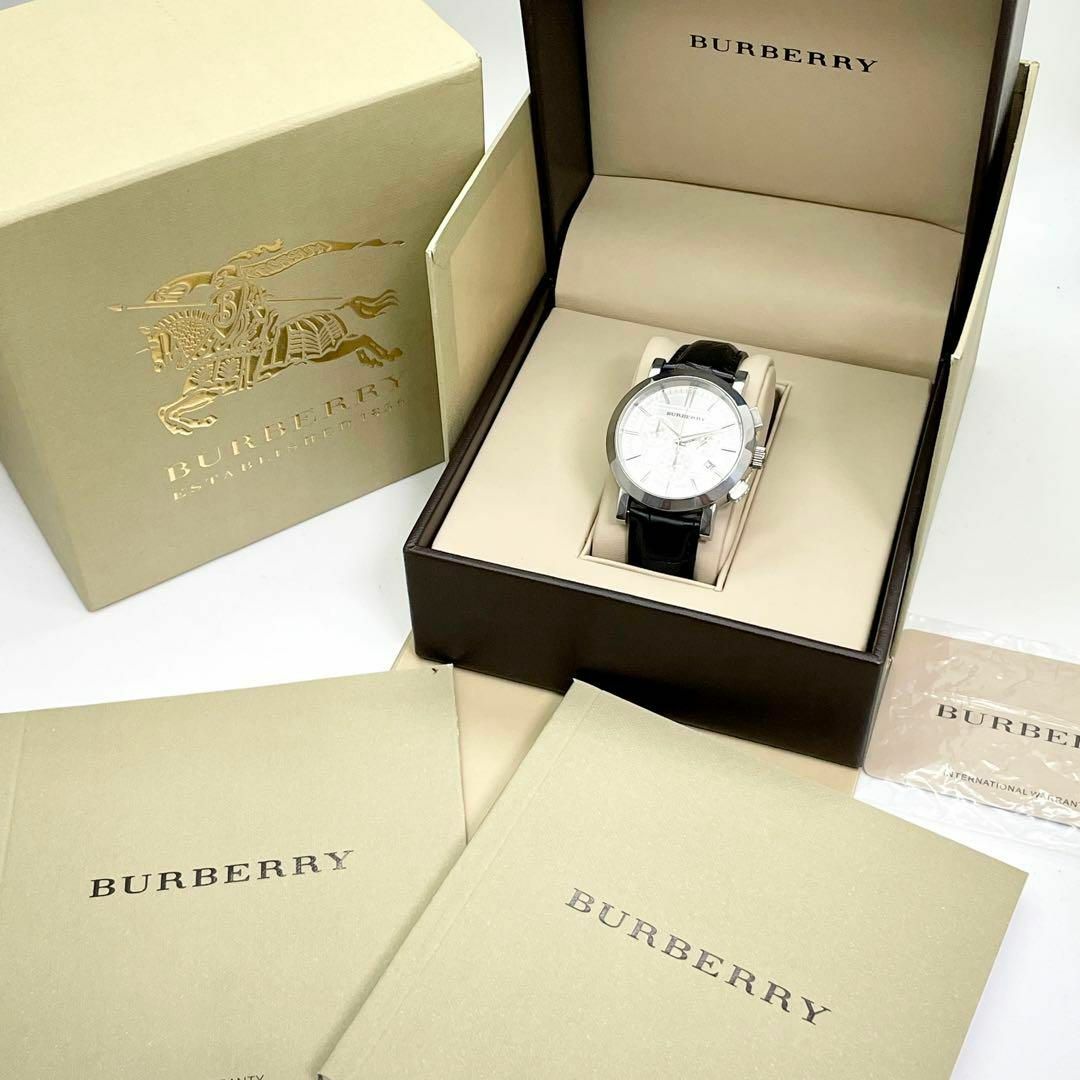 418 BURBERRY バーバリー時計　メンズ腕時計　クロノグラフ　ホワイト