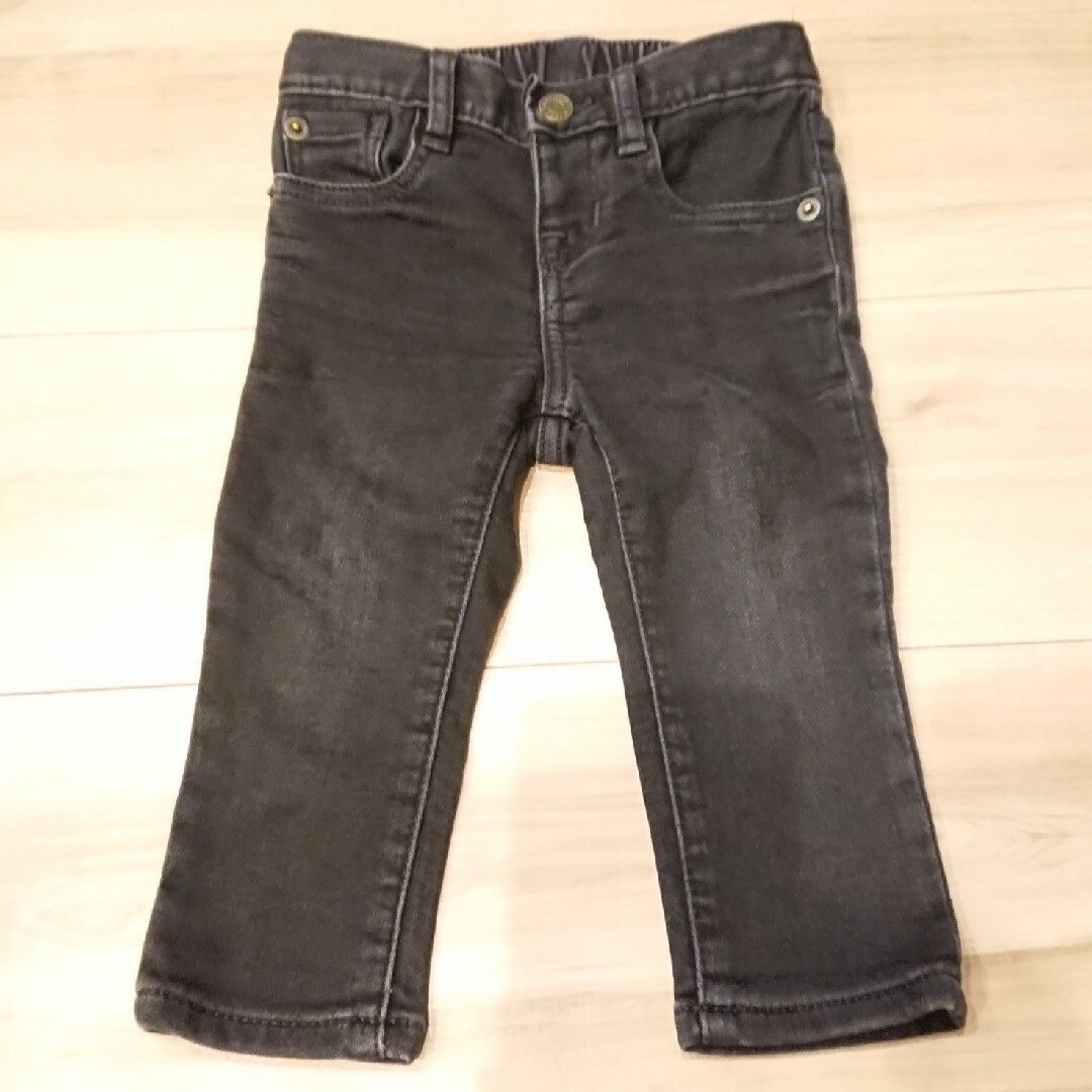 babyGAP(ベビーギャップ)の12-18month 黒デニム キッズ/ベビー/マタニティのベビー服(~85cm)(パンツ)の商品写真