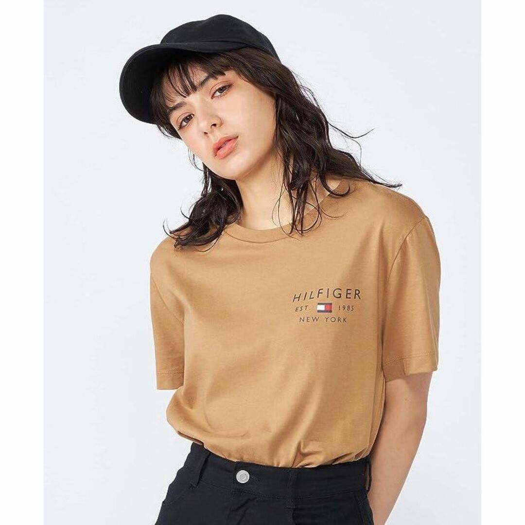 TOMMY HILFIGER(トミーヒルフィガー)の⭐️新品⭐️ スモールロゴTシャツ ブラウン Lサイズ　MW30033 メンズのトップス(Tシャツ/カットソー(半袖/袖なし))の商品写真