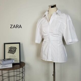 ザラ(ZARA)のZARAシャーリングデザインビッグアンブレラスリーブシャツ海外XS白コットン生地(シャツ/ブラウス(半袖/袖なし))