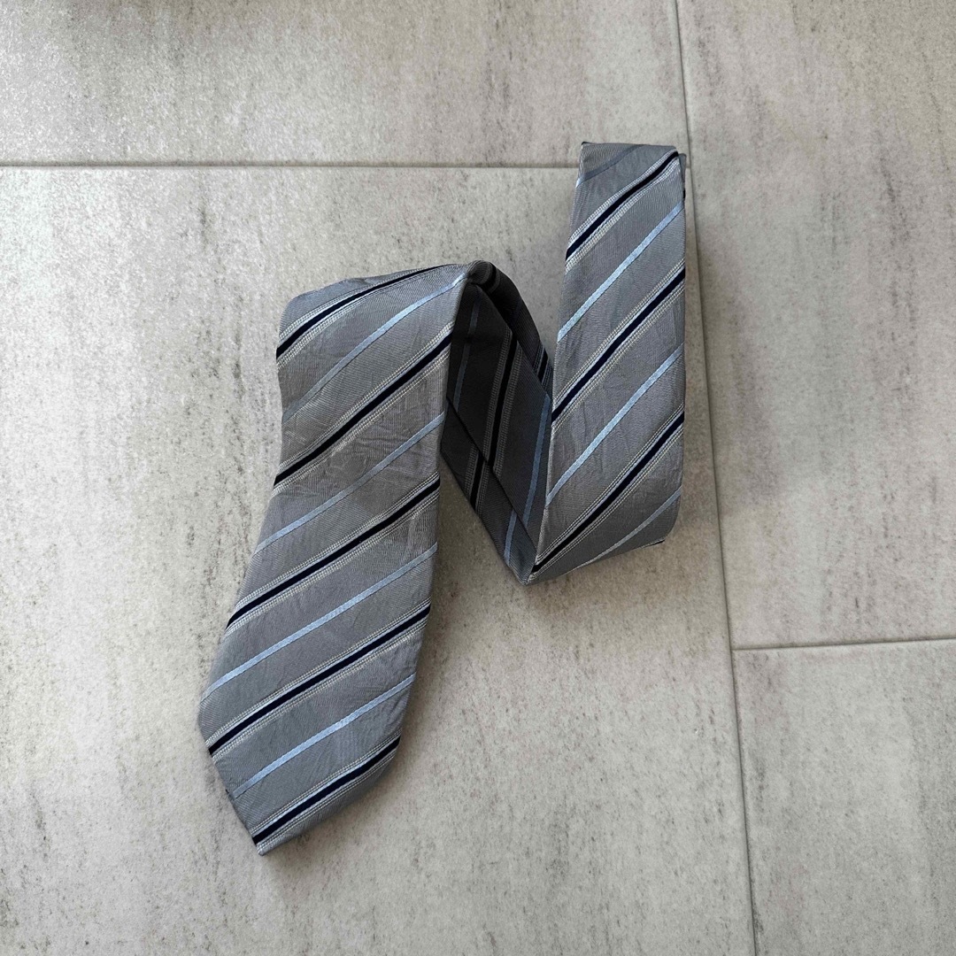 HUGO BOSS(ヒューゴボス)のBOSS ネクタイ　値下げ メンズのファッション小物(ネクタイ)の商品写真