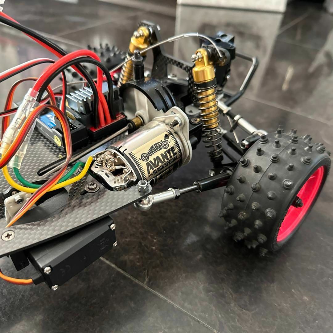 タミヤ 1/10RC アバンテ 2011 ブラックスペシャル メカ付きの タミヤ 1/10RC アバンテ 2011 ブラックスペシャル メカ付きの