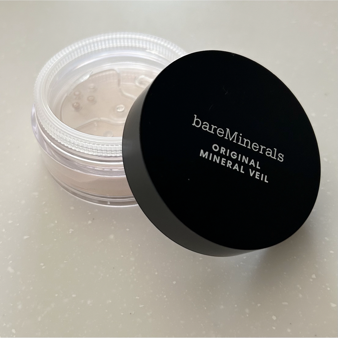 bareMinerals(ベアミネラル)の【未使用】ベアミネラル ミネラルベール SPF25 フェイスパウダー コスメ/美容のベースメイク/化粧品(フェイスパウダー)の商品写真