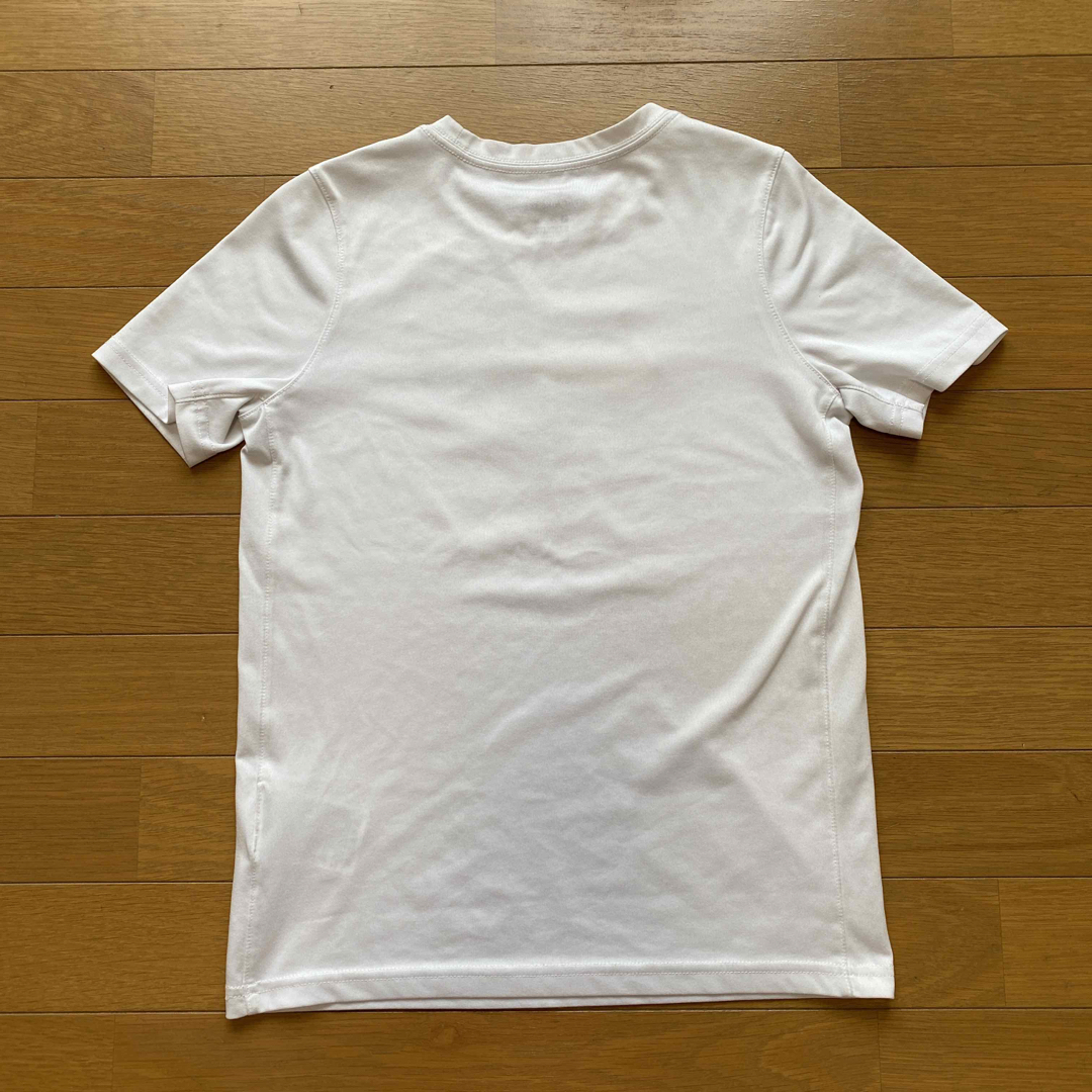 NIKE(ナイキ)のNIKE   Tシャツ   ドライフィット　140 キッズ/ベビー/マタニティのキッズ服男の子用(90cm~)(Tシャツ/カットソー)の商品写真