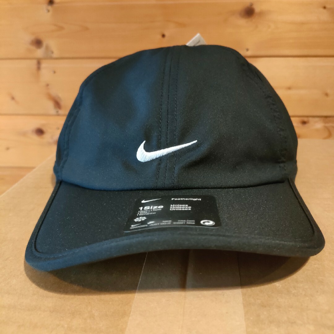 日本未入荷 ナイキ ホワイト キャップ ランニング 57-59cm NIKE 陸上競技 日本未入荷 ナイキ ホワイト キャップ ランニング 57-59cm NIKE 陸上競技