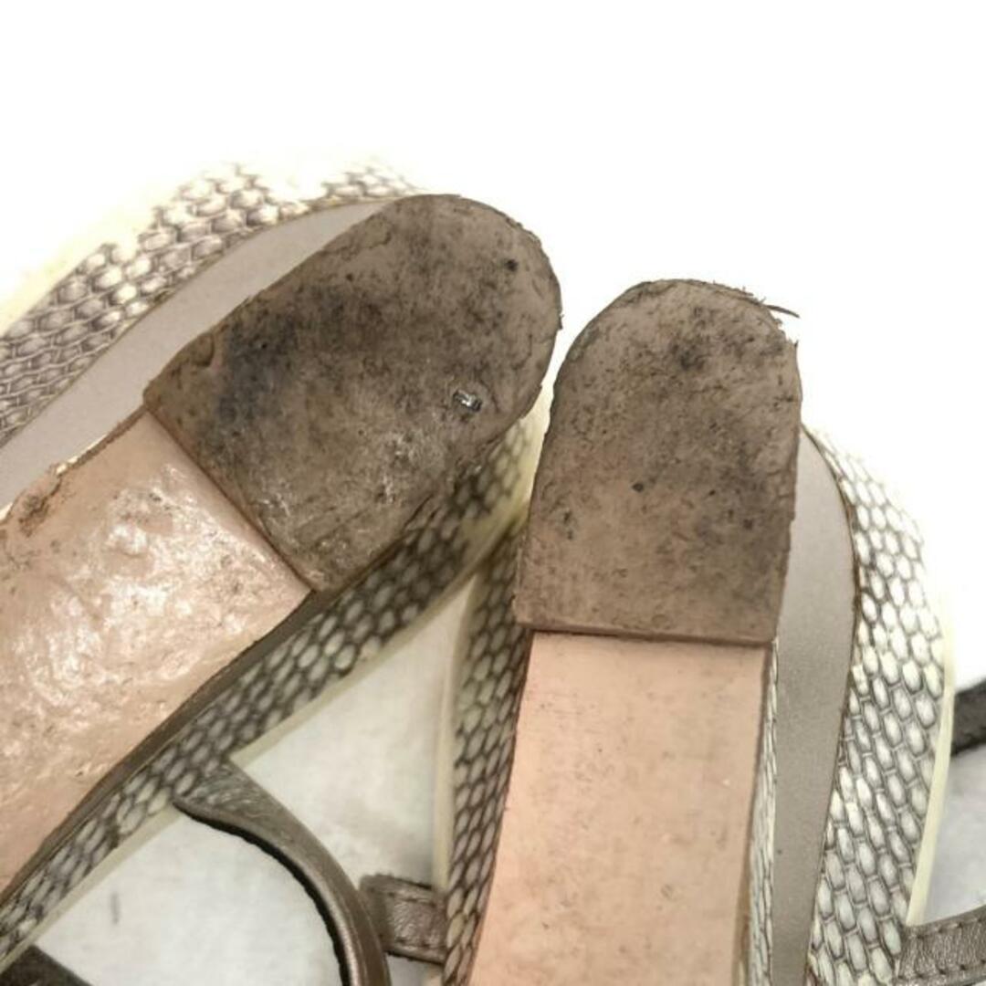 Salvatore Ferragamo(サルヴァトーレフェラガモ)のサルバトーレフェラガモ サンダル - レザー レディースの靴/シューズ(サンダル)の商品写真