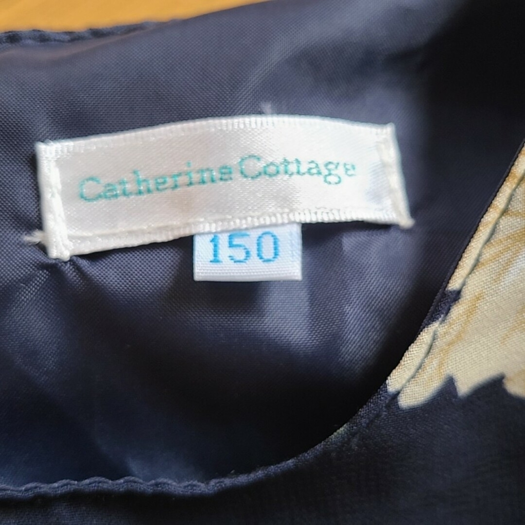 Catherine Cottage(キャサリンコテージ)のキャサリンコテージ。150サイズ。ワンピース。匿名配送。 キッズ/ベビー/マタニティのキッズ服女の子用(90cm~)(ドレス/フォーマル)の商品写真