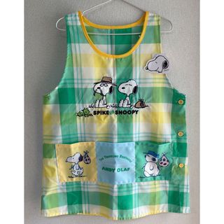 新品☆スヌーピー     3ポケット　エプロン　保育士(その他)