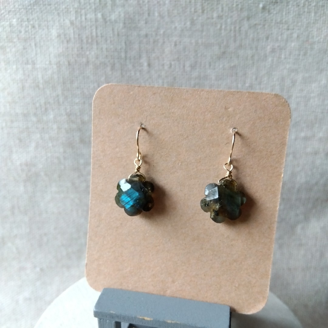 クロユリ✳ ラブラドライトのピアス&ネックレスチャーム 14KGF