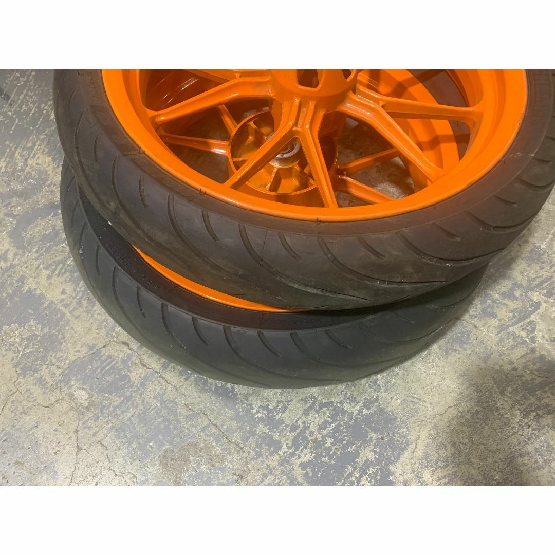 パーツ◆KTM390DUKE・250DUKE 前後ホイールタイヤ付き1セット