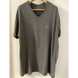 アーヴェヴェ(a.v.v)のメンズa.v.v グレー LLサイズ 半袖 TシャツVネック(Tシャツ/カットソー(半袖/袖なし))