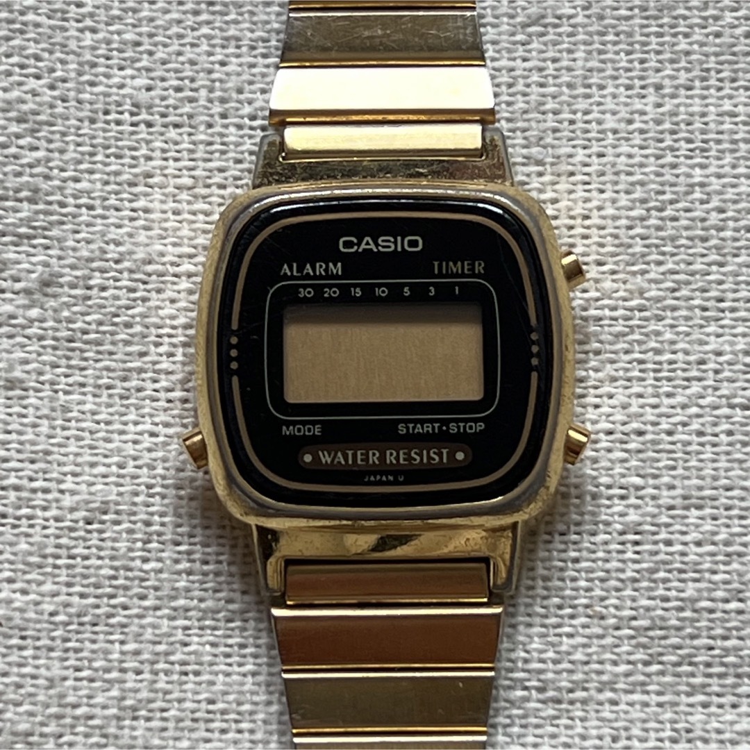 CASIO チープカシオ　LA670W ゴールド　シルバー　デジタル　腕時計