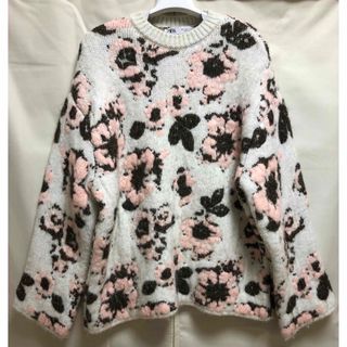 ザラ(ZARA)のぴー様専用☆  ZARA 花柄 ジャガードニット セーター フラワー (ニット/セーター)