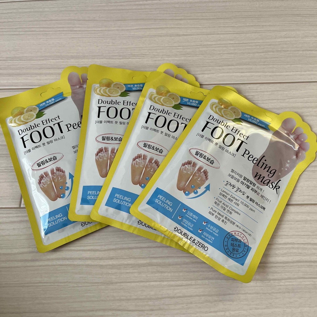 Double Effect FOOT peeling mask 4枚セット コスメ/美容のボディケア(フットケア)の商品写真