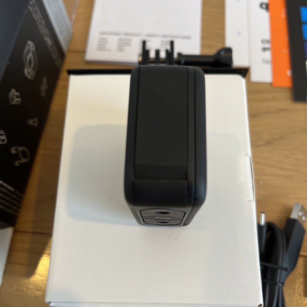 GoPro HERO 8 国内正規品　CHDHX-801-FW おまけ付き