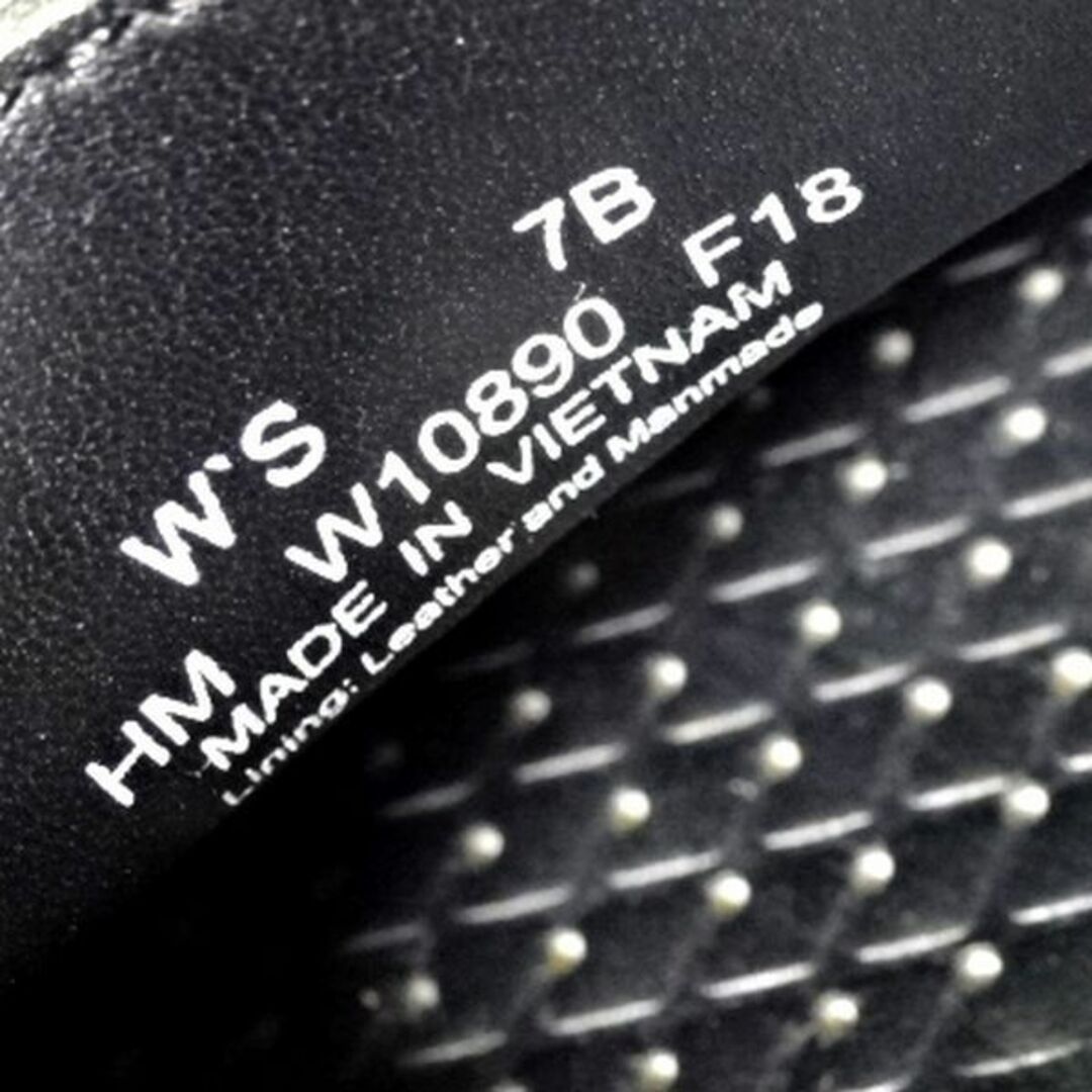 Cole Haan(コールハーン)のCOLE HAAN　コールハーン 本牛革 レザー シューズ　靴 黒 24 レディースの靴/シューズ(ローファー/革靴)の商品写真