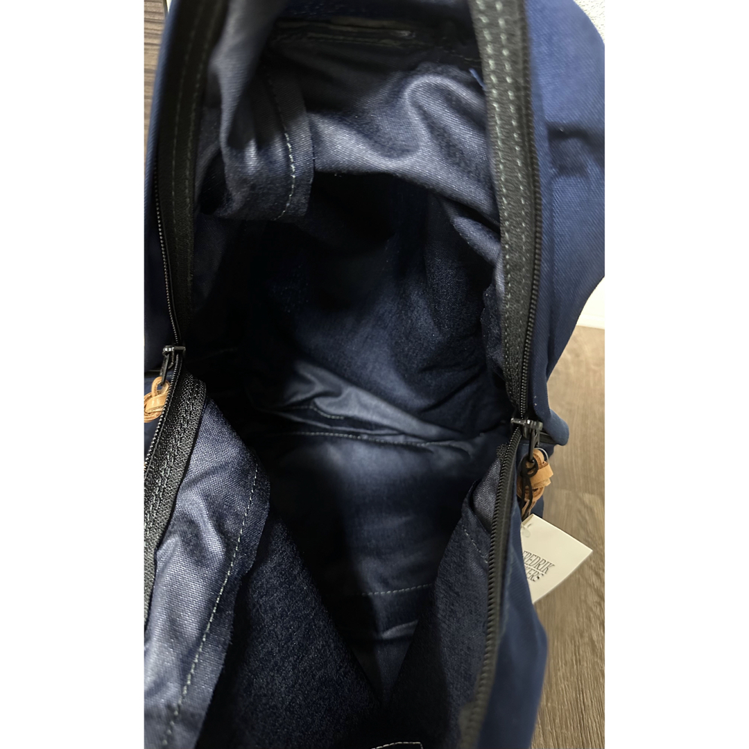 TUMI  Fredrick Backpack レザー リュック ネイビー