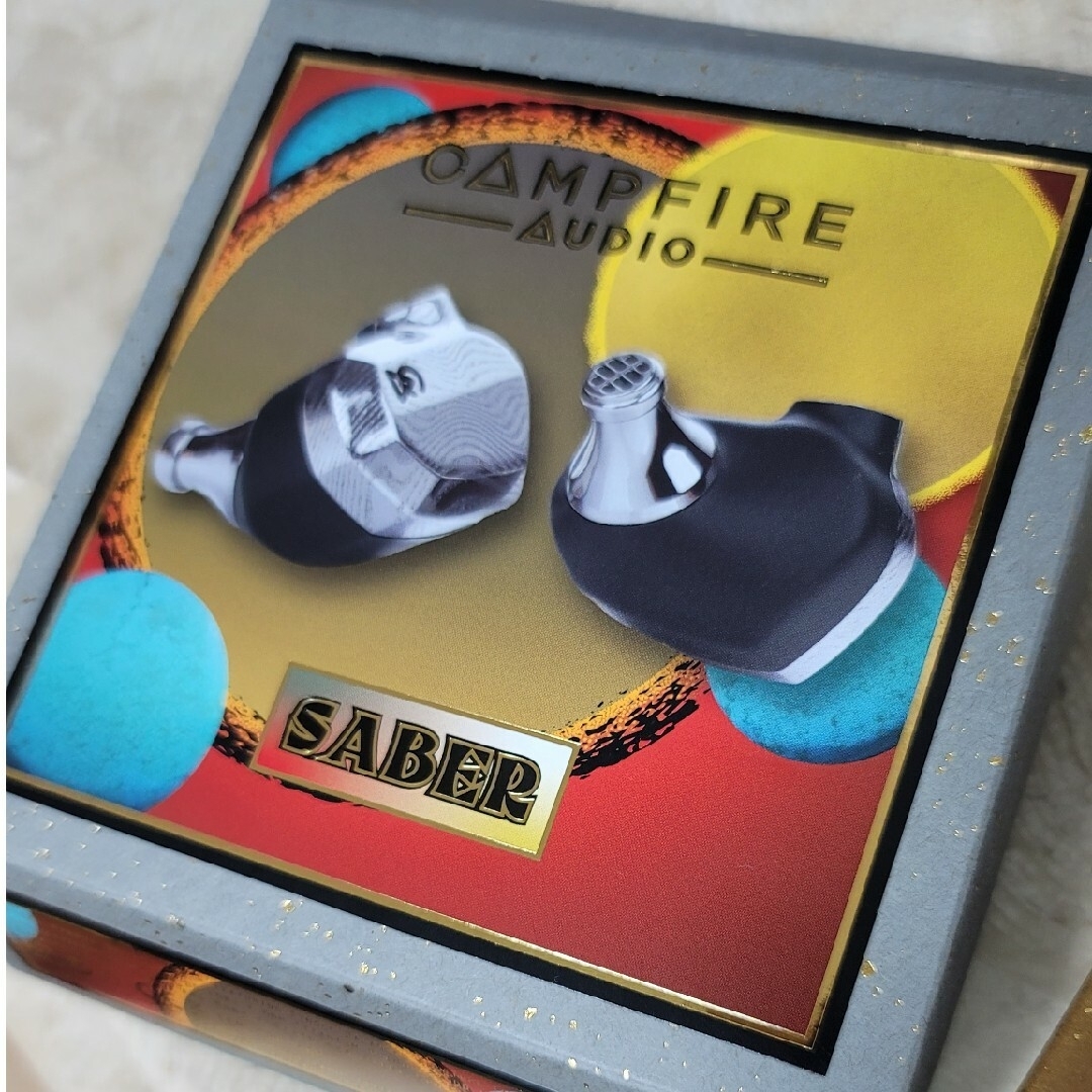 Campfire Audio Saberヘッドフォン/イヤフォン