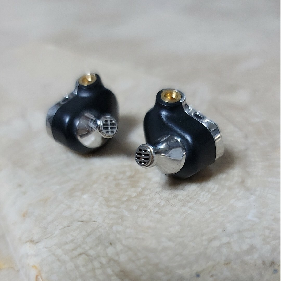 Campfire Audio Saber