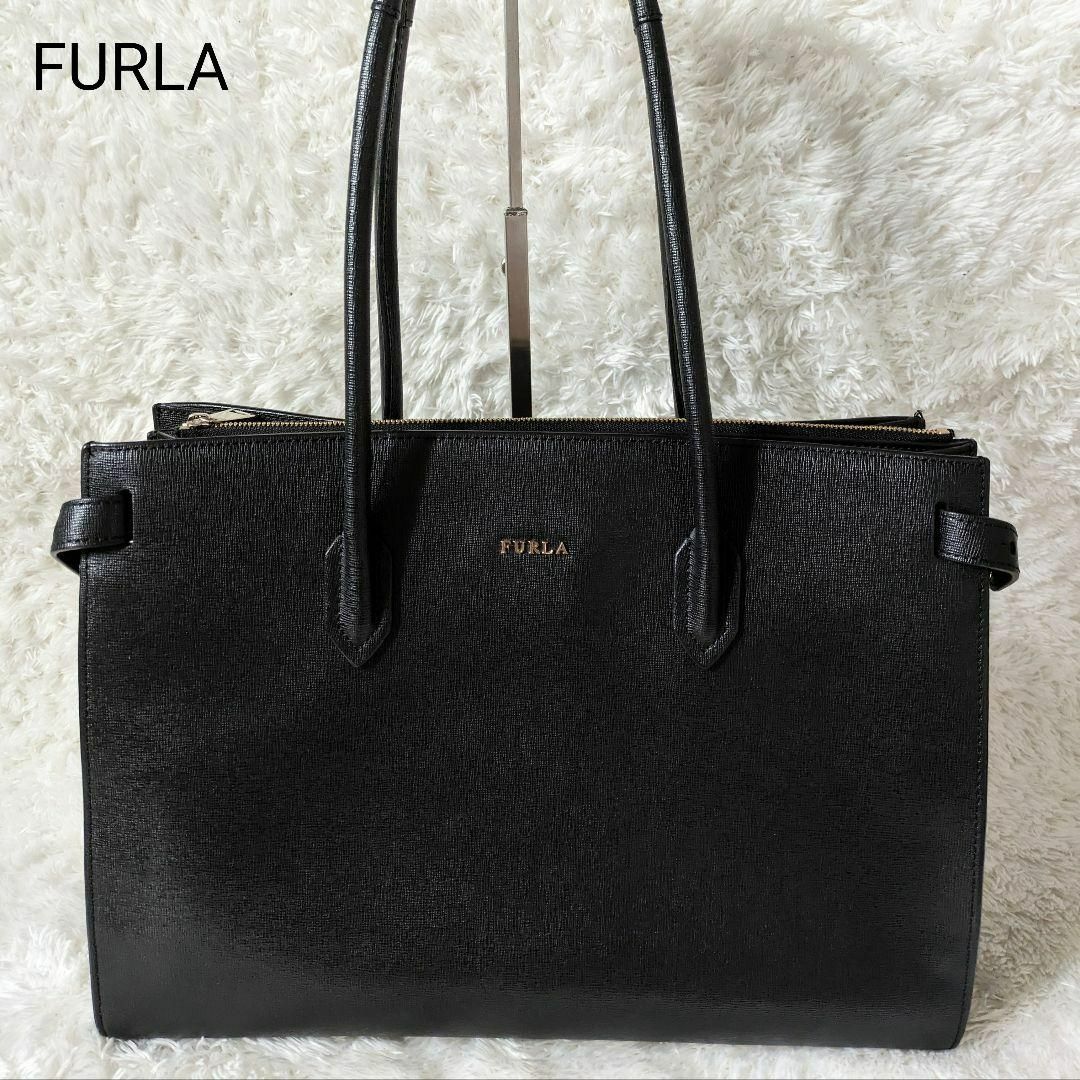 美品✨フルラ ピン A4 トートバッグ 黒 ビジネスバック 肩掛け レザー