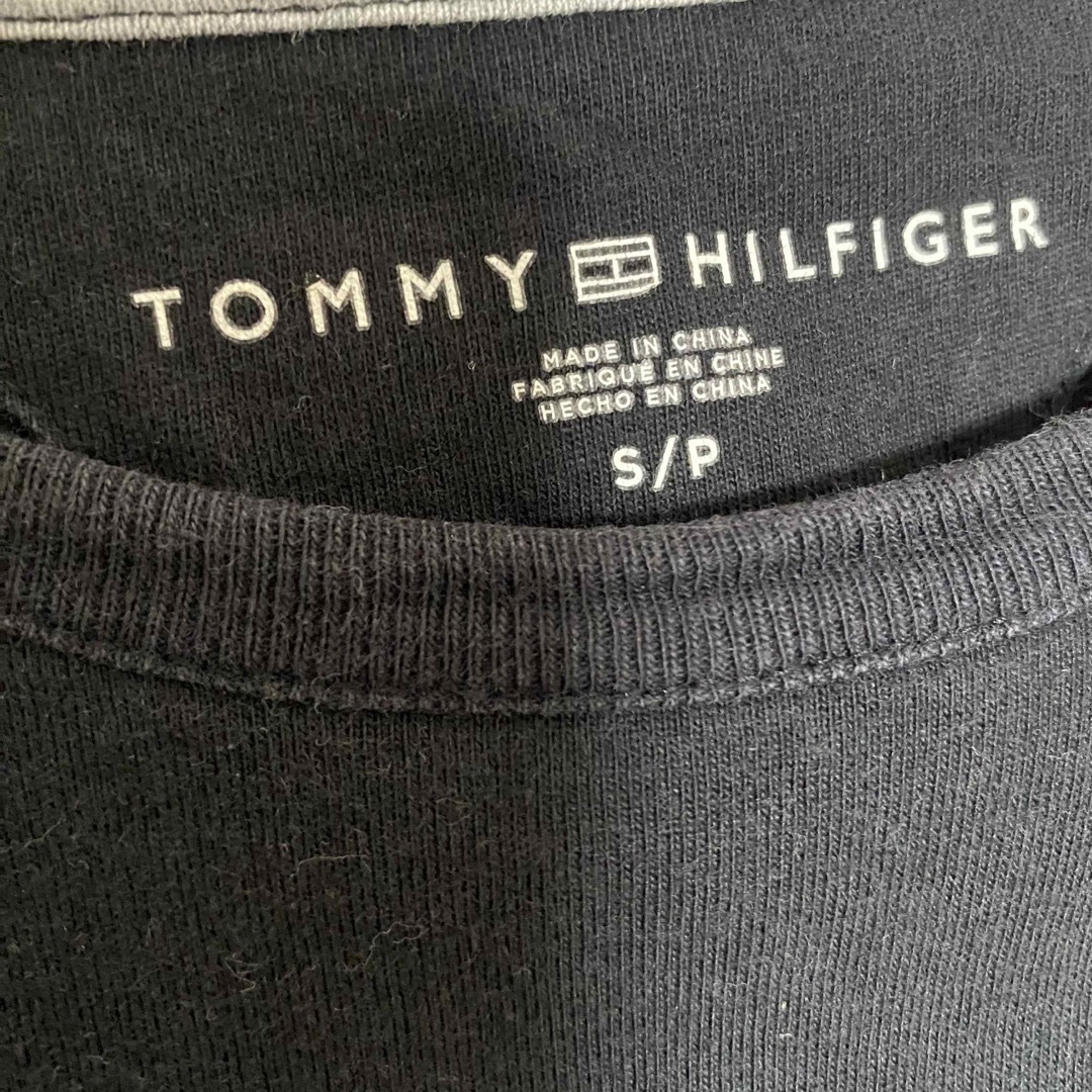 TOMMY HILFIGER(トミーヒルフィガー)のTOMMY HILFIGER ロゴTシャツ Sサイズ レディースのトップス(Tシャツ(半袖/袖なし))の商品写真