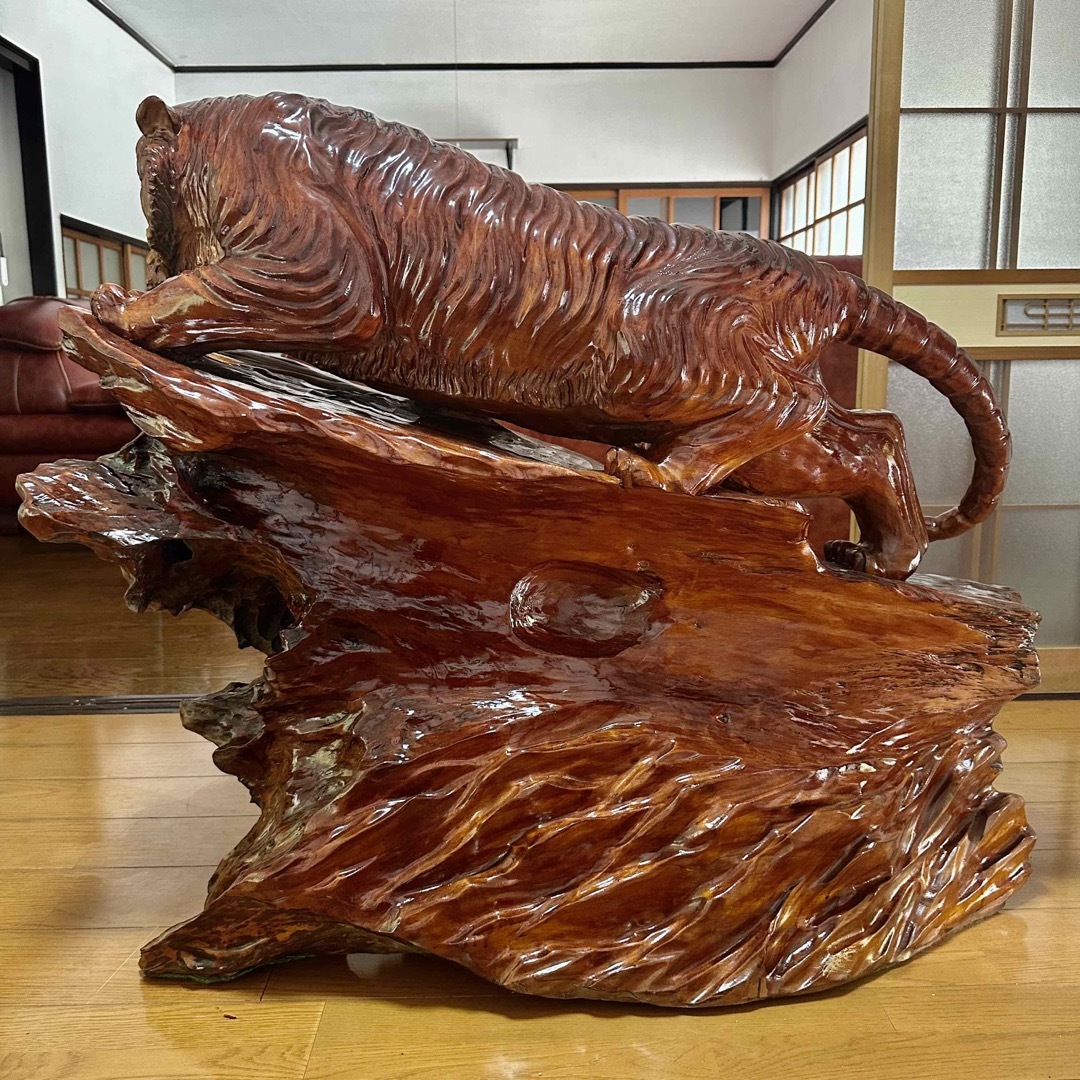 一点物 特大 木彫り 虎 トラ 置物 日本 インテリア オブジェ 一刀彫-
