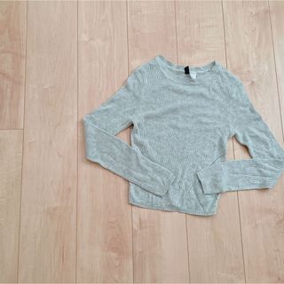 エイチアンドエム(H&M)のH&M XS グレー薄手ニット(ニット/セーター)