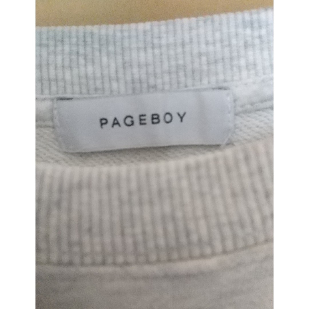 PAGEBOY(ページボーイ)のPAGEBOY バック刺繍ロゴ裏毛プルオーバー レディースのトップス(トレーナー/スウェット)の商品写真