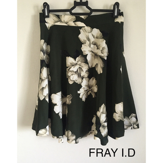 フレイアイディー(FRAY I.D)のFRAY I.D 花柄フレアスカート(ひざ丈スカート)
