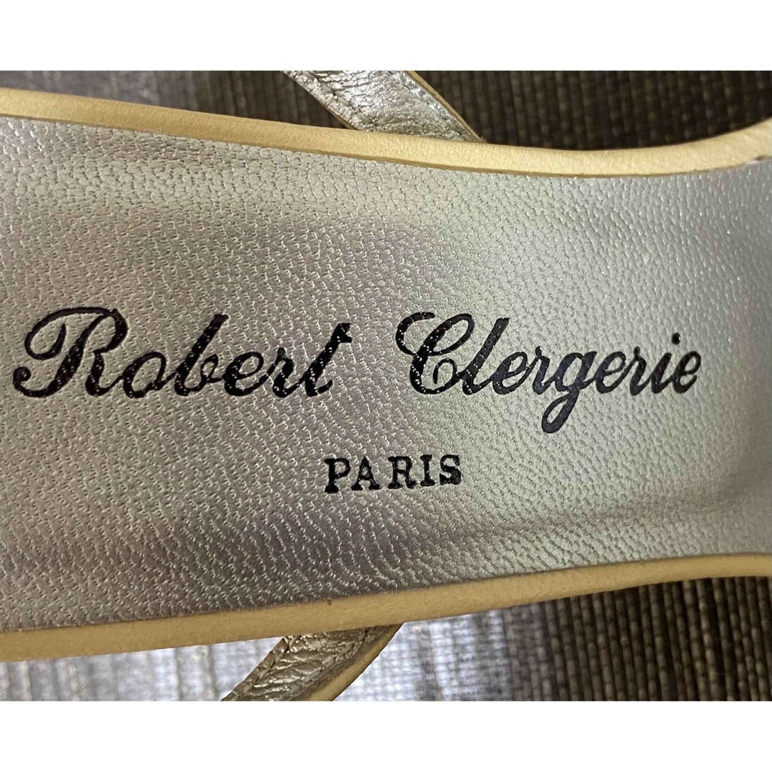 CLERGERIE(クレジュリー)のRobert Clergerieのサンダル　上品なクリームベージュのお色 レディースの靴/シューズ(サンダル)の商品写真