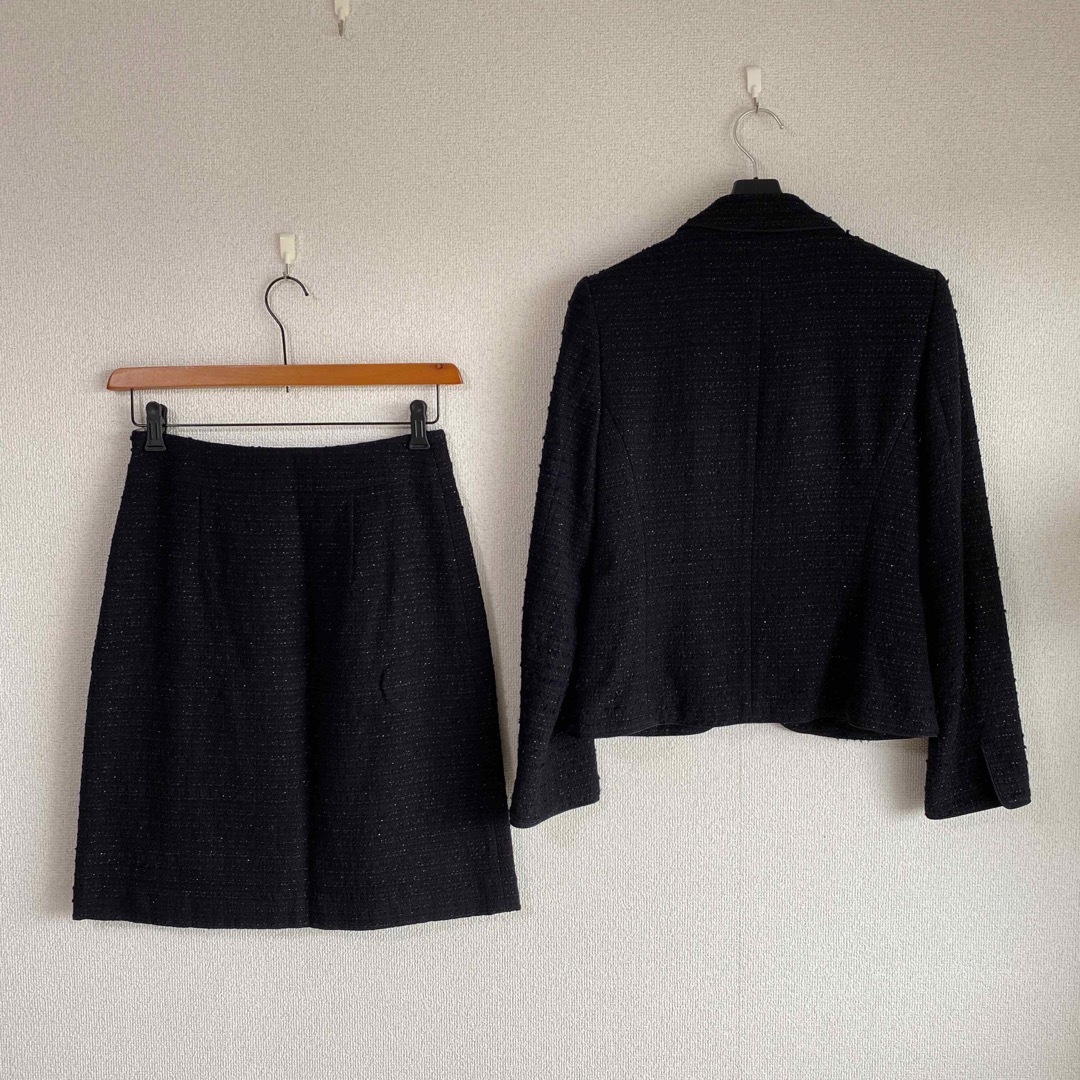 ReFLEcT(リフレクト)のリフレクト スカートスーツ 9 W68 濃紺 ラメ 春秋 未使用に近いDMW レディースのフォーマル/ドレス(スーツ)の商品写真