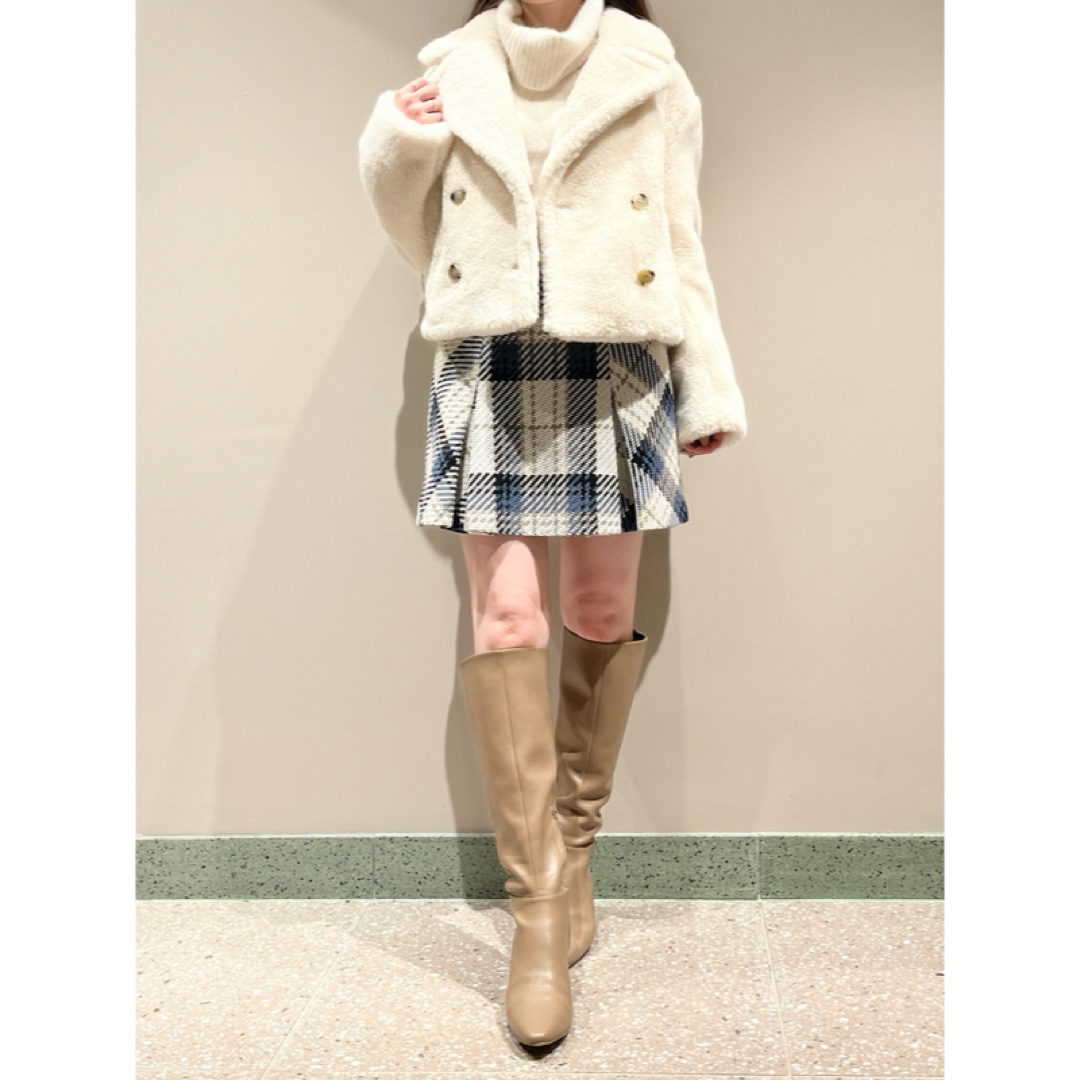 SNIDEL - snidel スナイデル ボアショートジャケットコート 23aw SNIDEL - snidel スナイデル ボアショートジャケットコート 23aw