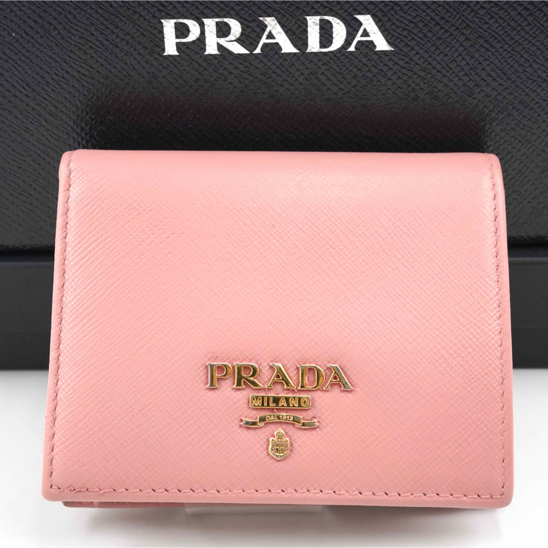 美品】PRADA プラダ サフィアーノ バイカラー ピンク 金ロゴ 二つ折り ...