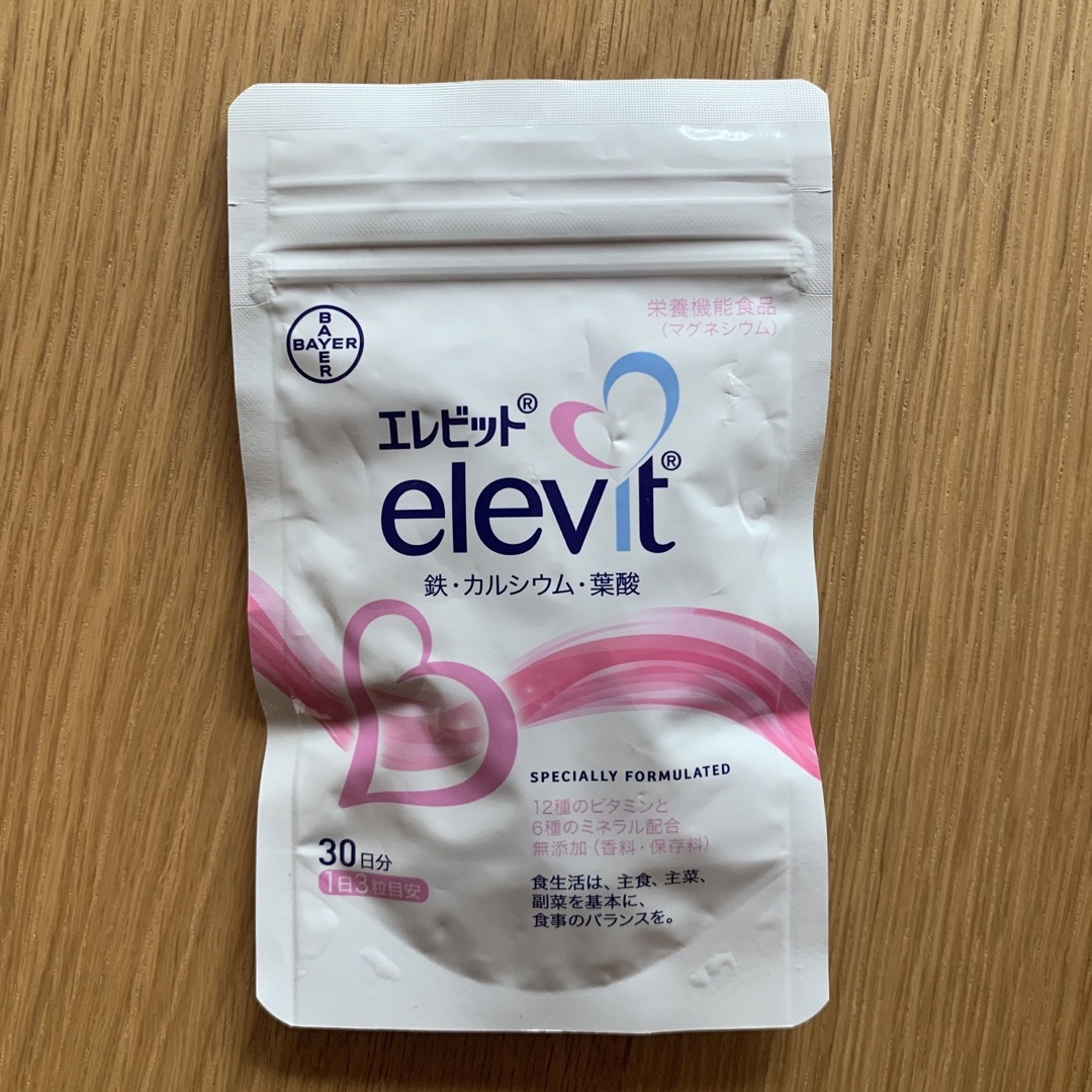 elevit(エレビット)のエレビット　葉酸サプリ　90粒30日分 キッズ/ベビー/マタニティのマタニティ(その他)の商品写真