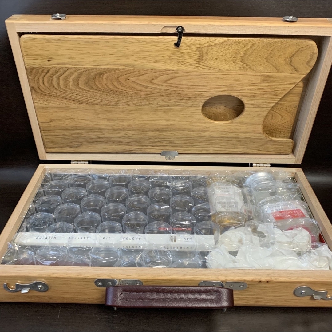 《新品・未使用品》《送料無料》⭐︎ホルベインSKETCHING BOX♪⭐︎ | フリマアプリ ラクマ
