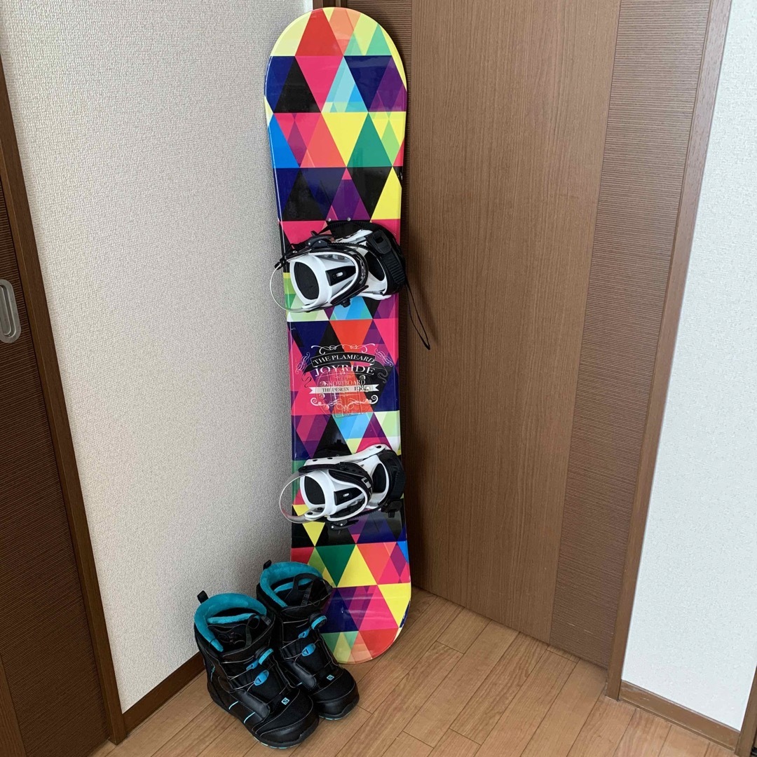 【最終値下げ】スノボ用品 スポーツ/アウトドアのスノーボード(ボード)の商品写真