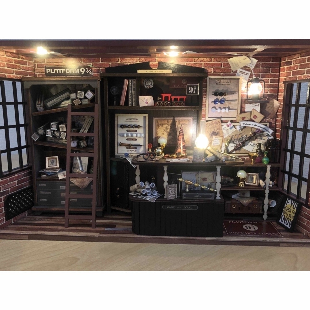 ミニチュアハウス Magic House キット完成品