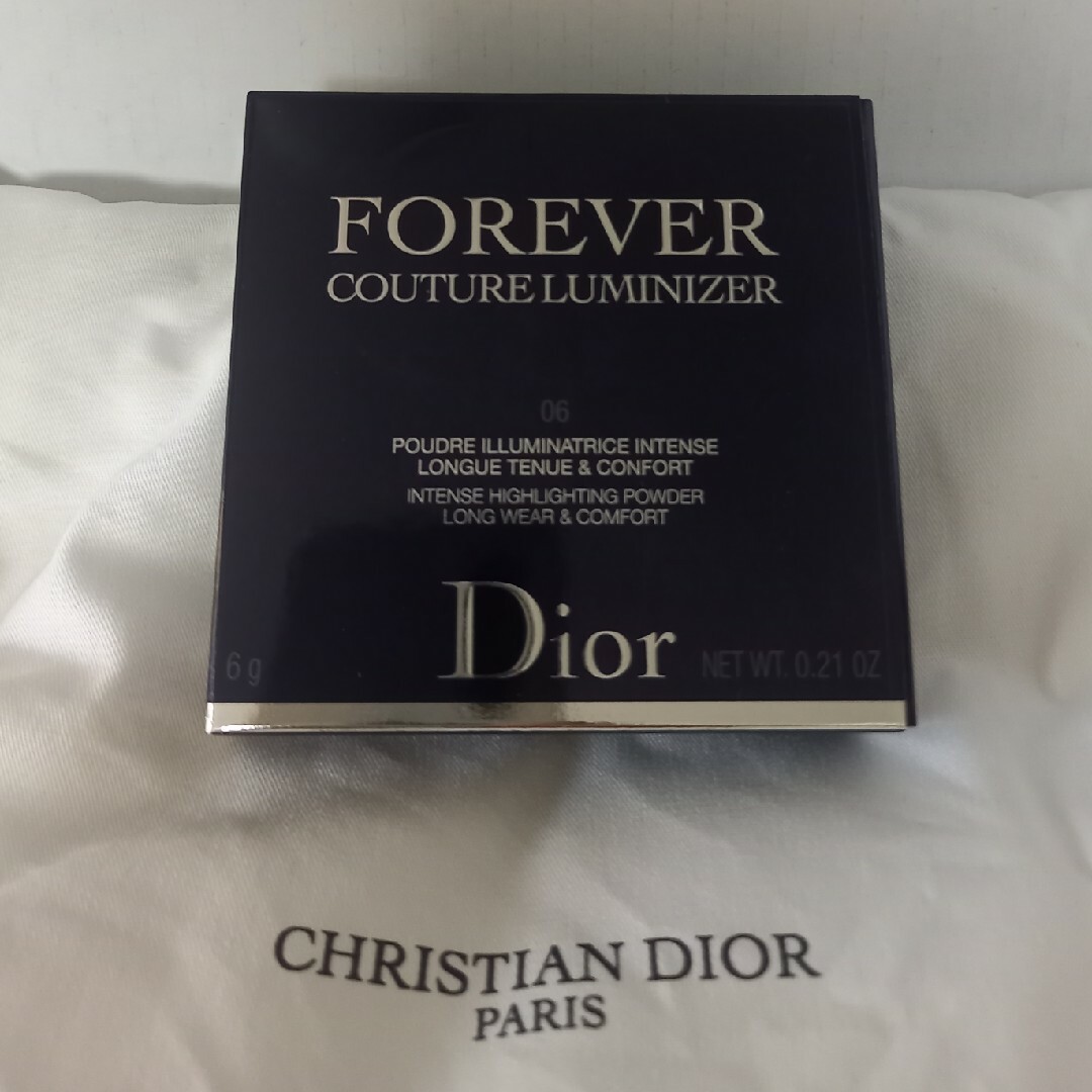 Dior ディオールスキン フォーエヴァー クチュール ルミナイザー #06